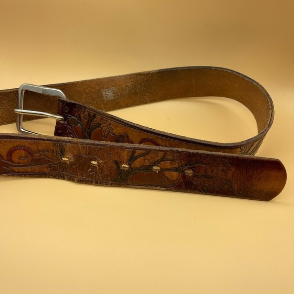 Tex Tan Embossed Leather Belt, Size 32, Vintage, Preowned - Picture 12 of 13